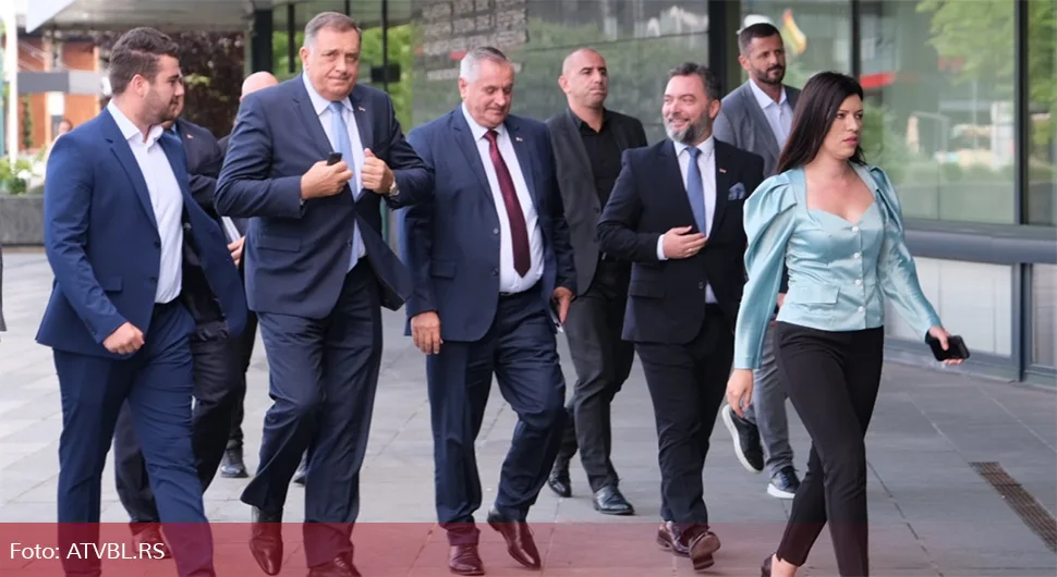 dodik sastanak trojka.webp